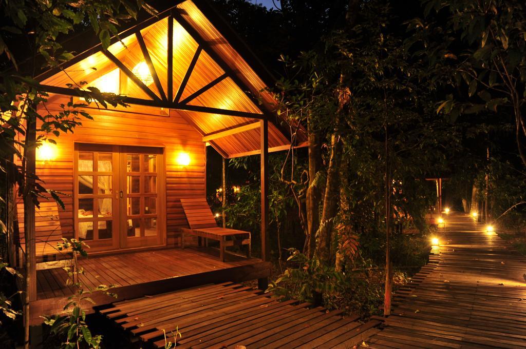 Borneo Natural Sukau Bilit Resort Habitación foto