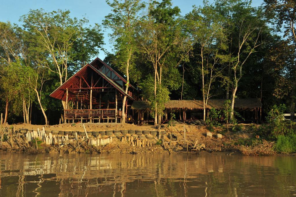 Borneo Natural Sukau Bilit Resort Exterior foto